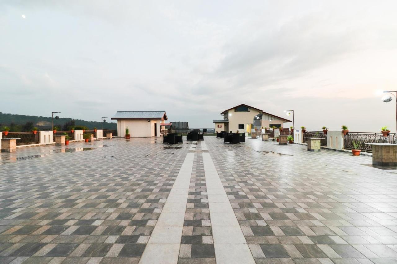 D'Polo Club & Spa Resort Dharamshala Exterior photo